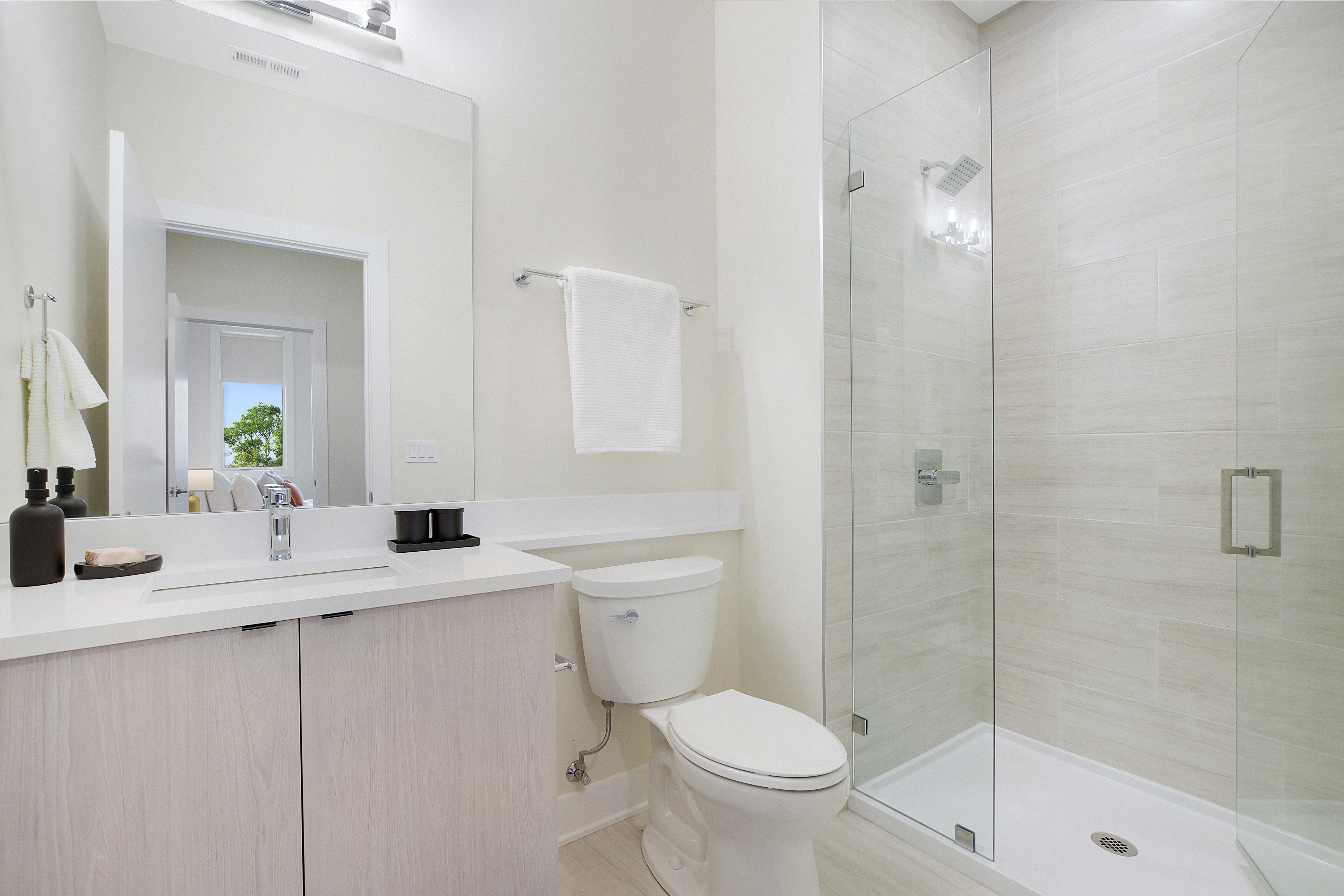 Belfield 3924 N. Lincoln Ave., Chicago, IL 60613 Irving Park - Leasing by Cross Street